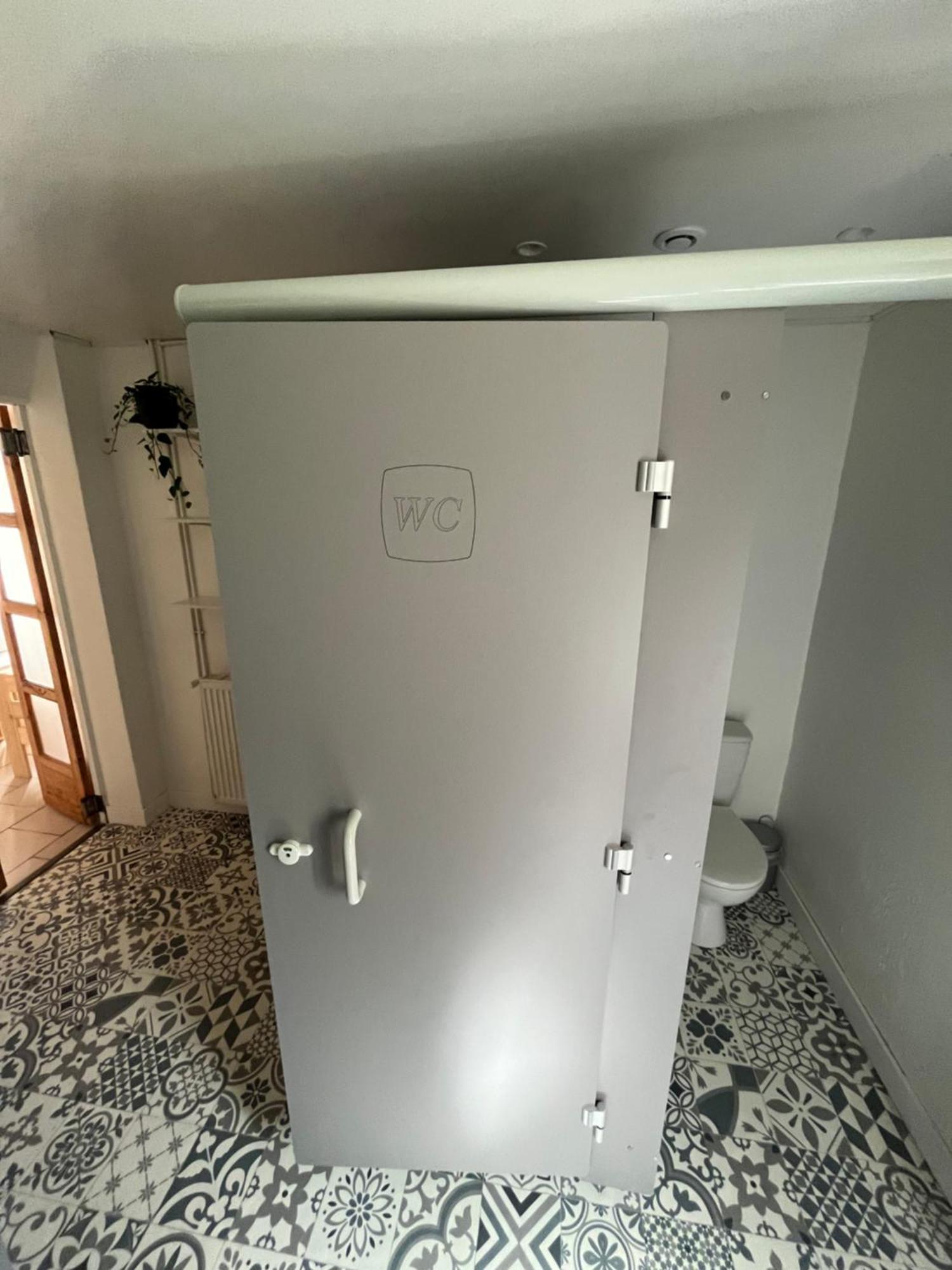 Gite Le Coup De Pompe Ecluse 47 Meilhan-sur-Garonne エクステリア 写真